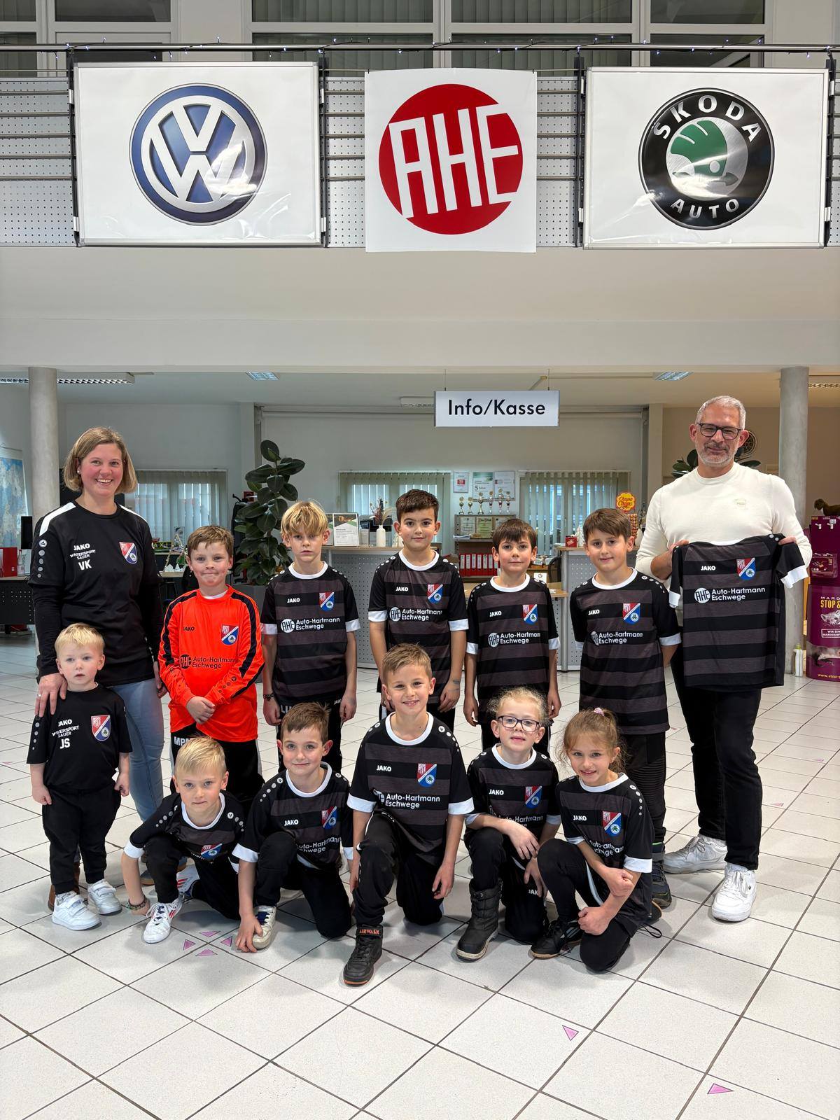 neue Trikots F Jugend